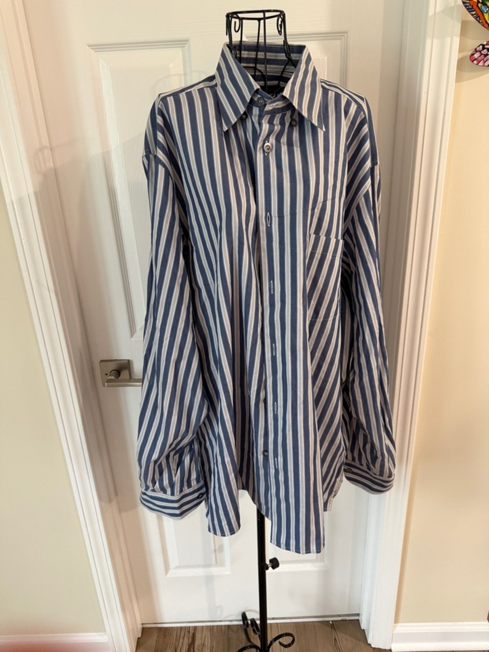 Ermenegildo Zegna Navy and White Vertical Stripe Dress Shirt